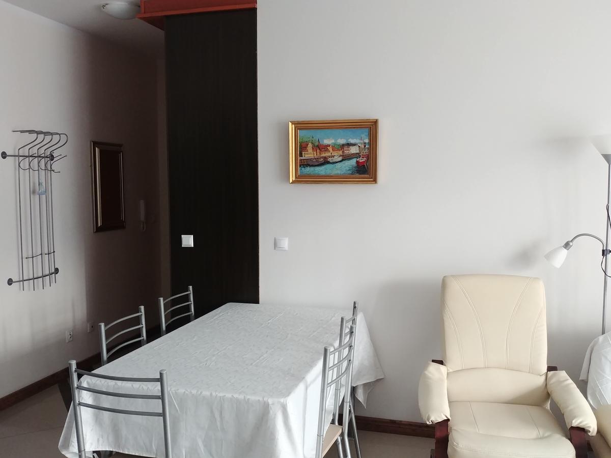 Apartament Platan Patio 6 *