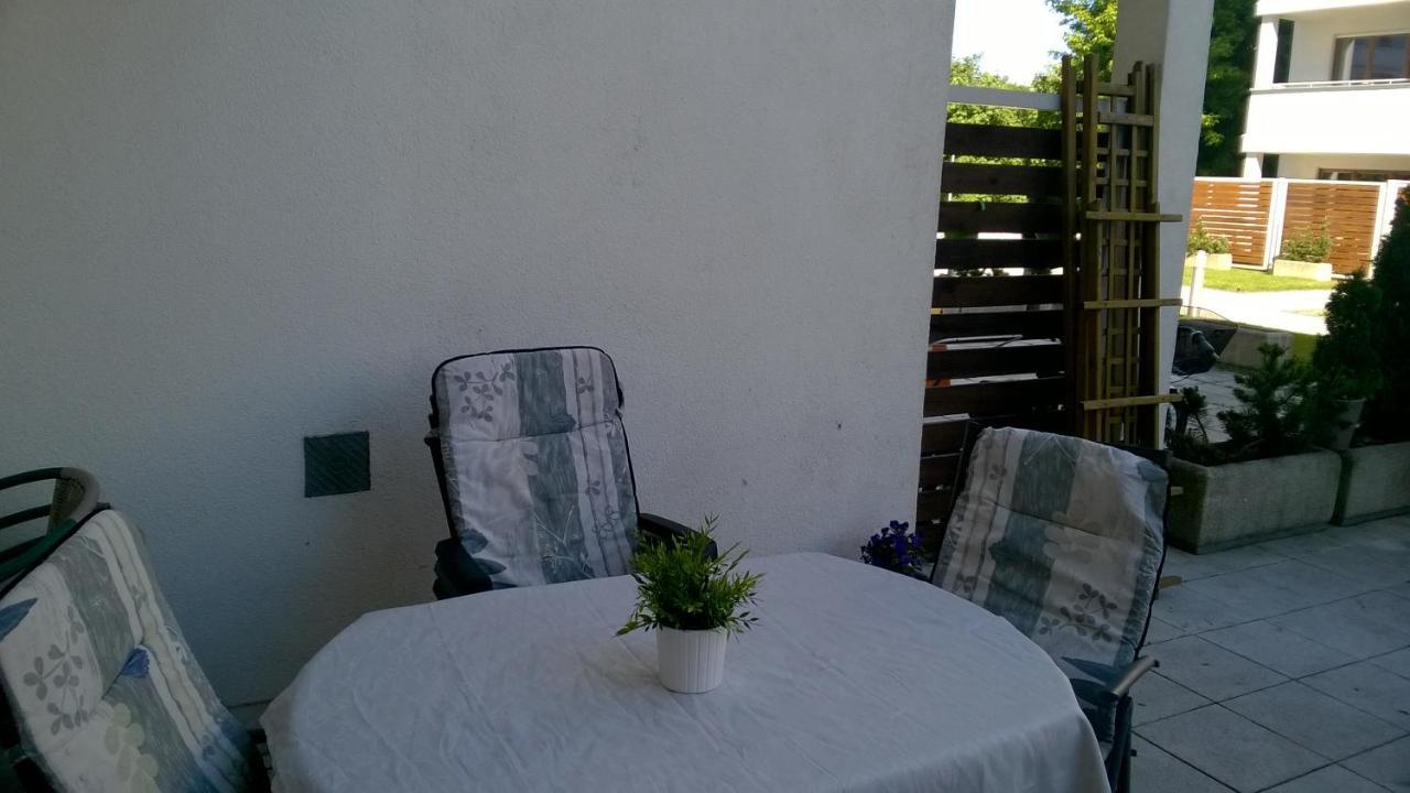 Platan Patio 6 - Berry Apartment Swinemünde
